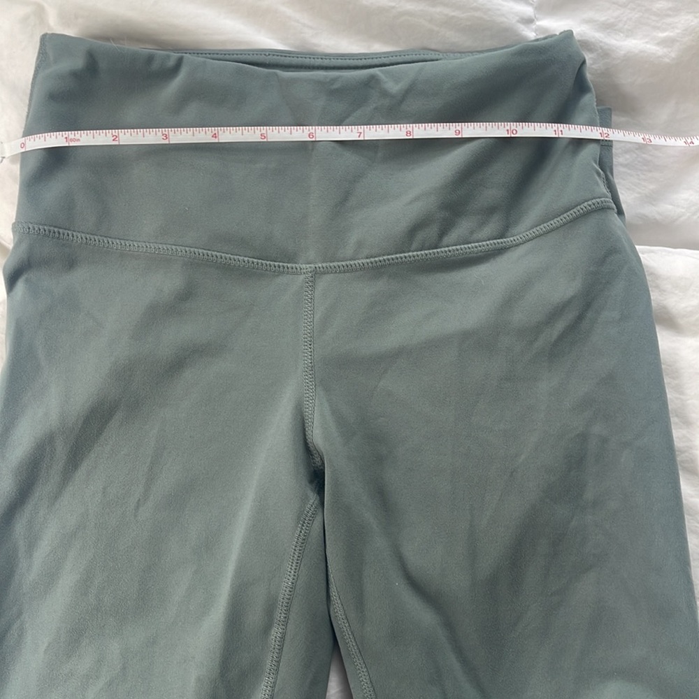 Yogalicious Women's Leggings - Picture 4 of 7